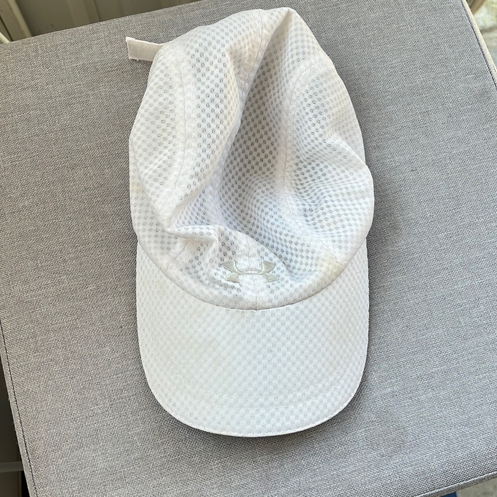 Under Armour hat